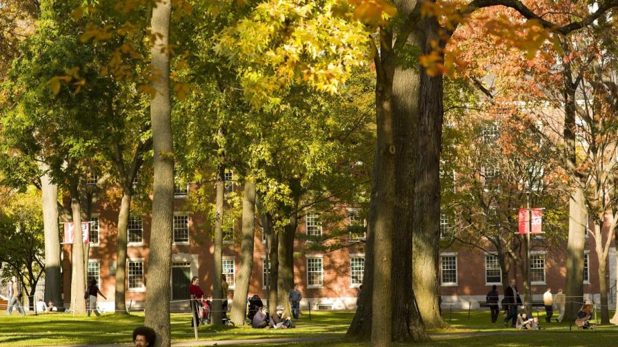 Харвард e най-добрият университет в света за 2013 година