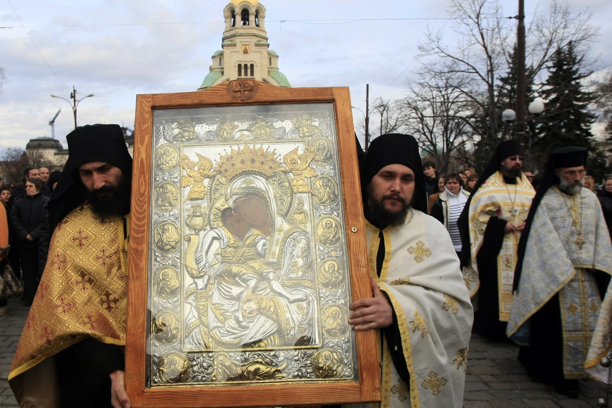 Чудотворната икона "Достойно есть" вече е в "Света Неделя"