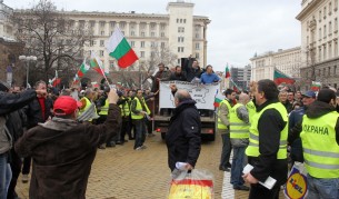 АФП: Българската политическа криза заплашва икономиката