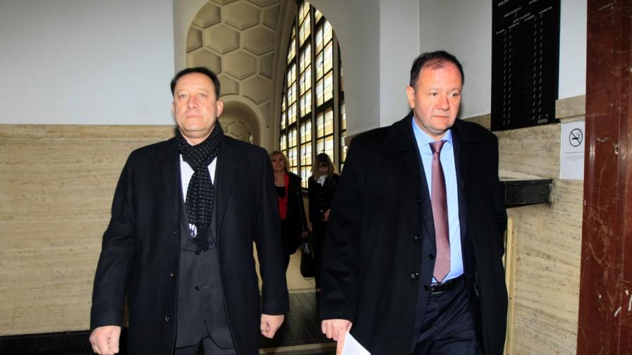 Ангел Найденов и Михаил Миков в Съдебната палата