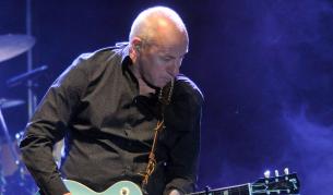 Марк Нопфлър отмени турнето си в Русия в знак на протест