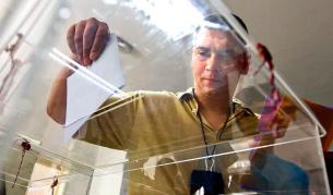 Избори в Черна гора и Македония