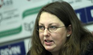 Виолета Николова