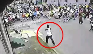 Полицията разпространи и кадри от охранителни камери показващи стрелбата