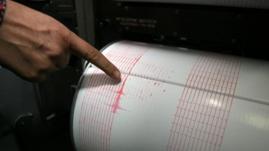 Силно земетресение в Североизточна Япония