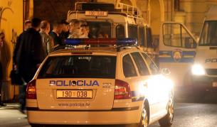 Хърватин подпали себе си, детето си и двама полицаи