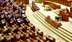 В Румъния свалят активността за признаване на референдуми