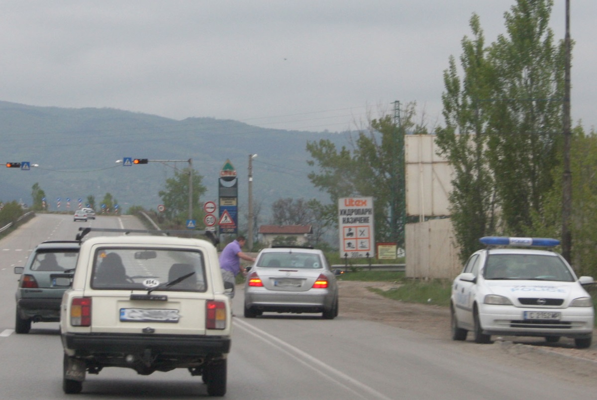 Пияна рускиня в насрещното на АМ "Хемус"