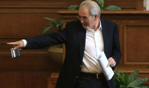 Лютви Местан в Народното събрание