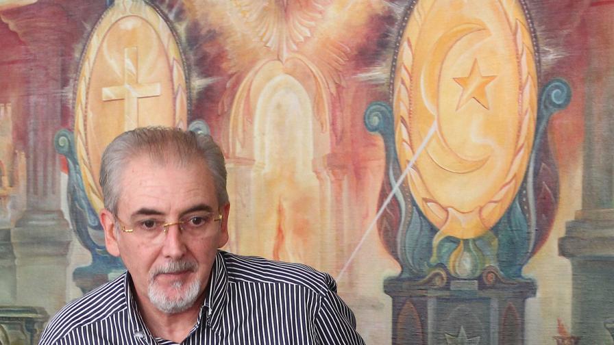 Местан: Плевнелиев да чуе и гласовете "за" кабинета "Орешарски" 