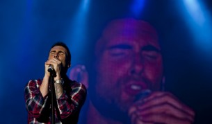 Секссимволът Адам Лавин ще става татко