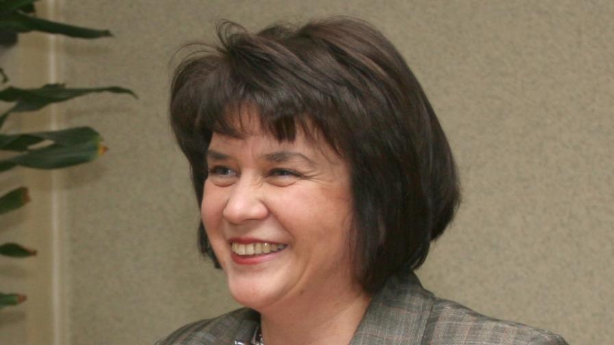 Анелия Крушкова пое съвета на директорите на БДЖ