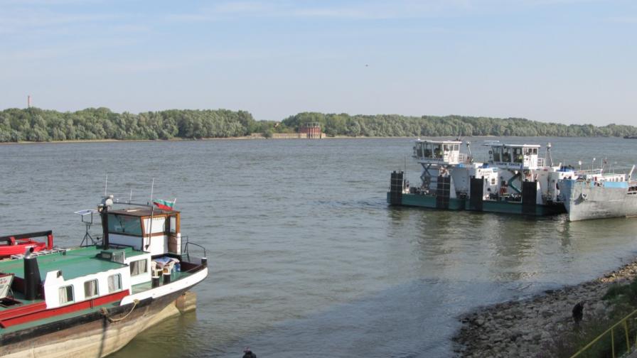 Дунав спадна до условна кота "нула"