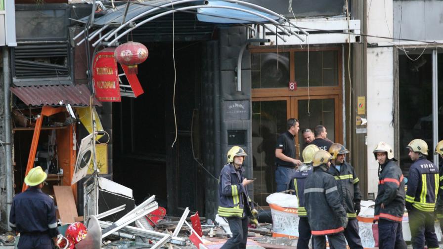 Изтичане на газ причинило взрива в китайския ресторант