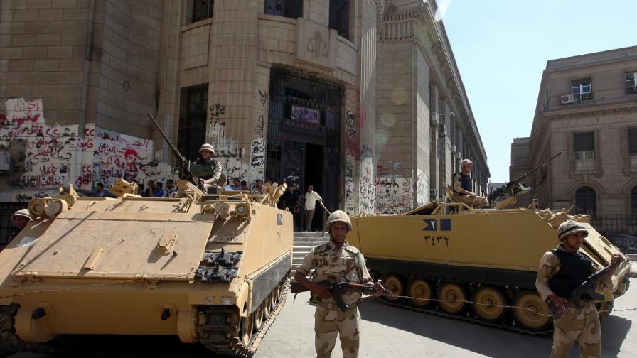 Египет съкрати въведения полицейски час