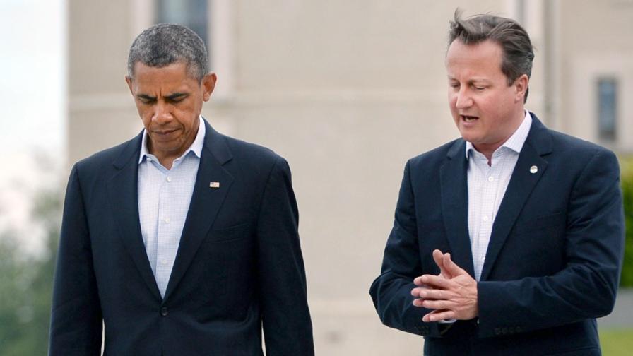 Американският президент Барак Обама (л) и британският премиер Дейвид Камерън
