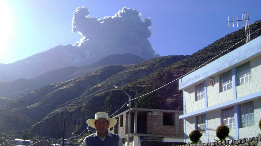 Извънредно положение бе обявено в Перу в района на вулкана Убинас