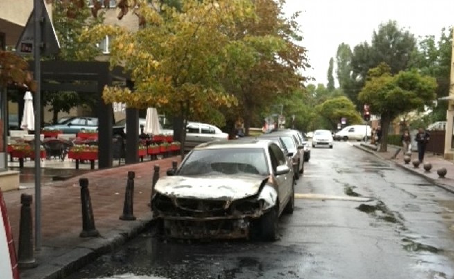 Една от запалените в София коли