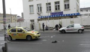 Благоевград: Такси блъсна две жени на зебра пред РПУ