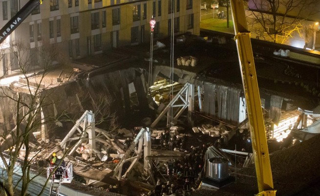 Срути се покрив на магазин в Рига, над 40 жертви