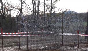 Правителството осигури дърва за полицаите по границата