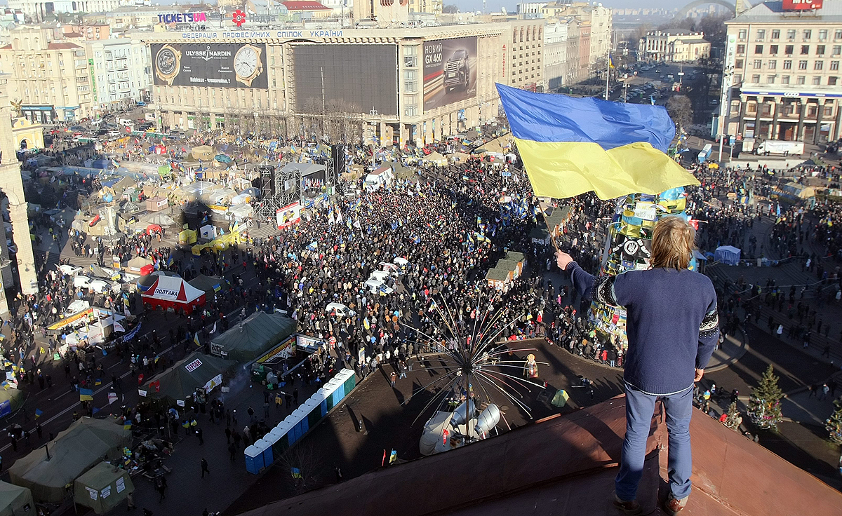 Опозицията в Украйна създаде Общонародна организация "Майдан"