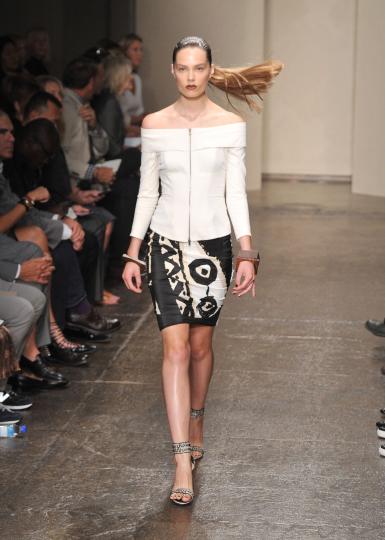 Тенденции пролет/лято 2012 - черно&бяло - снимка 95