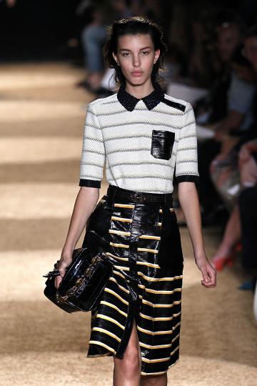 Тенденции пролет/лято 2012 - черно&бяло - снимка 9