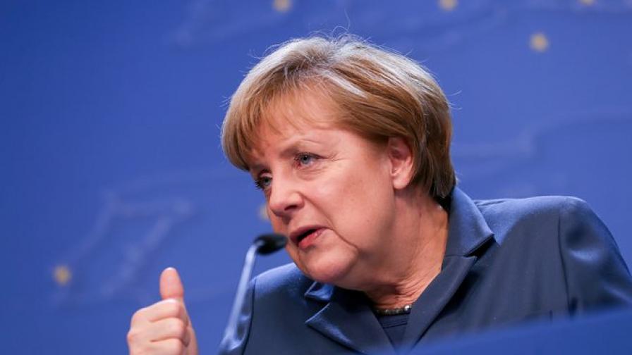 Меркел пострада при ски инцидент, отменя срещи